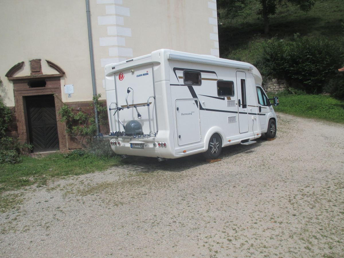 Idyllisches Camping im historischen Ambiente unseres Hofguts.